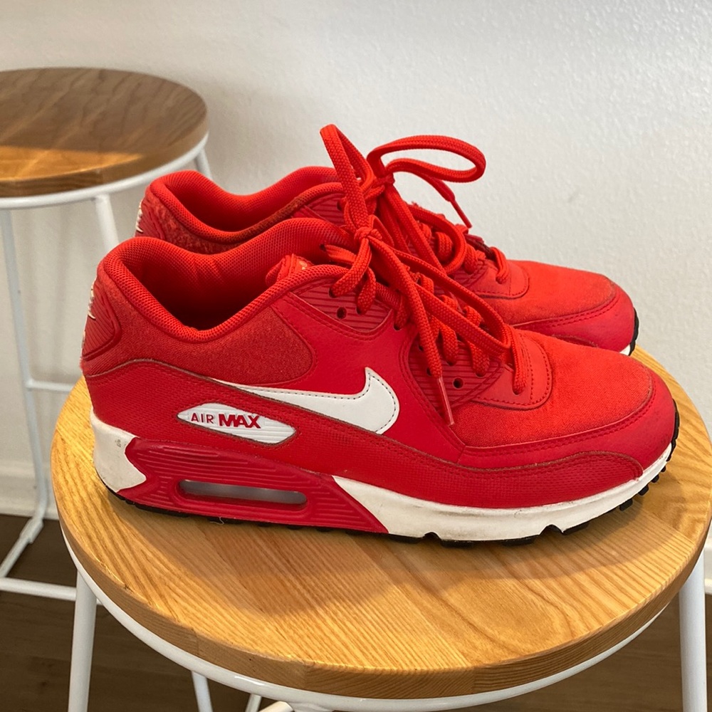 Red Nike Air Max size 7 US womens